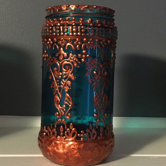 Meet your Posher, Kat - Picture 5 of 8